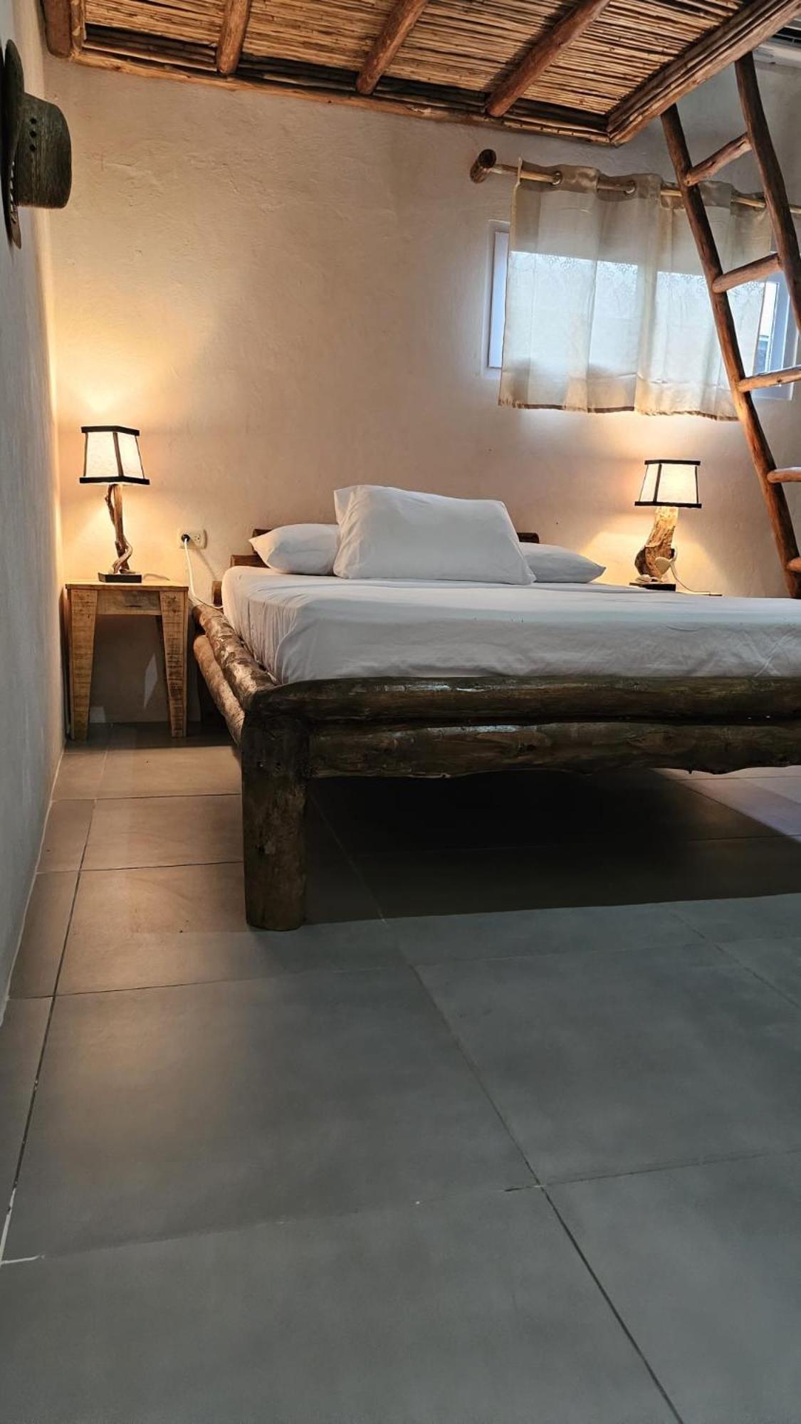 Mano A Mano Eco Hostal ลาส เปนีตาส ภายนอก รูปภาพ