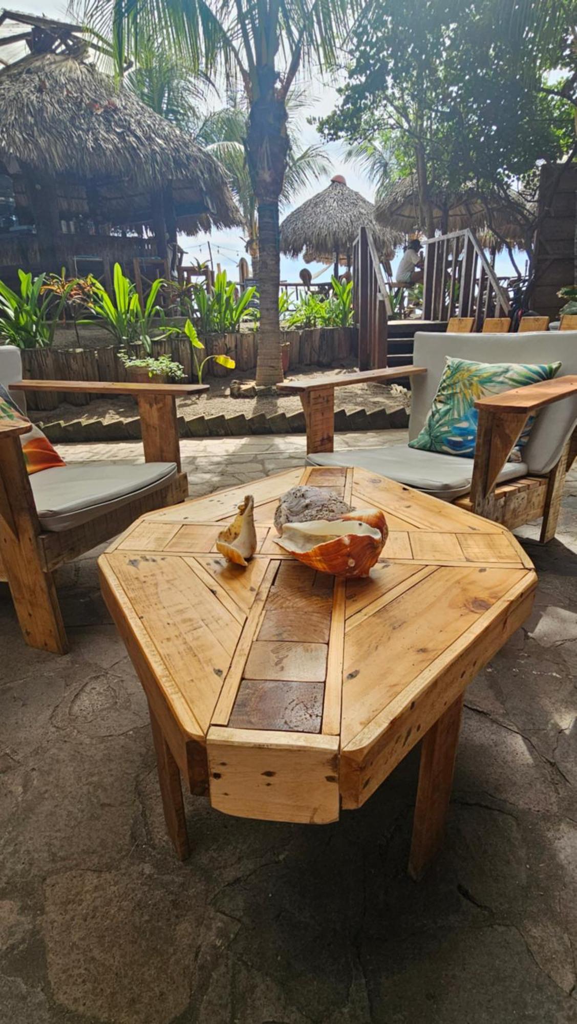 Mano A Mano Eco Hostal ลาส เปนีตาส ภายนอก รูปภาพ